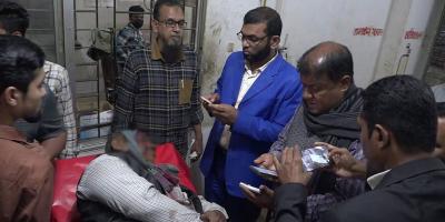 লক্ষ্মীপুরে সন্ত্রাসী হামলা-গুলিতে খবরের কাগজের সাংবাদিক রফিকুলসহ আহত ৪