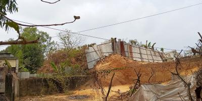 চট্টগ্রামের ষোলশহরে পাহাড়ে প্রভাবশালীর থাবা!