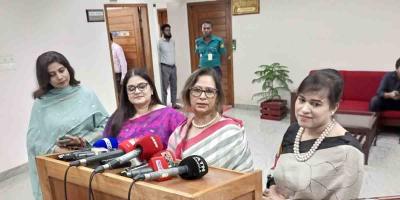 সংরক্ষিত নারী আসন ১০০ ও নির্বিঘ্নে ভোটে অংশ নেওয়ার দাবি ওয়েব নেতাদের