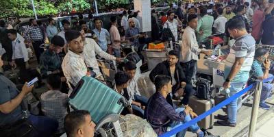 ঢাকার চাপ চট্টগ্রাম বিমানবন্দরে, যাত্রীদের ভোগান্তি