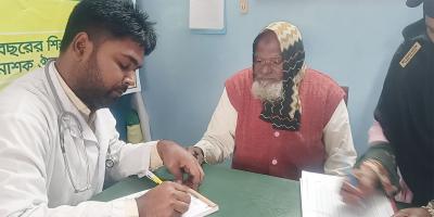 মাগুরায় বিজয় দিবস উপলক্ষে ফ্রি মেডিকেল ক্যাম্প