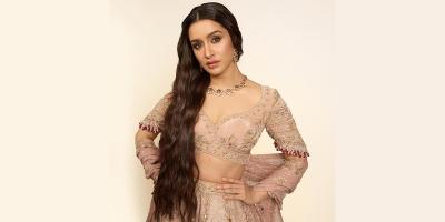 ভূতের পর নাগিন হয়ে পর্দায় আসছেন শ্রদ্ধা কাপুর