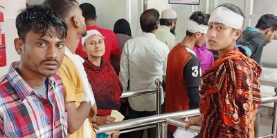 চট্টগ্রামে আইনশৃঙ্খলা বাহিনীর সঙ্গে পোশাকশ্রমিকদের সংঘর্ষ