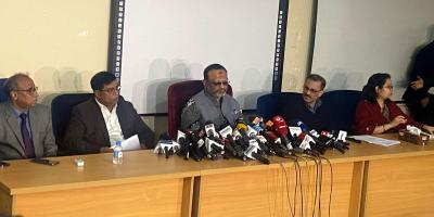 ঢাবির অধিভুক্ত না থাকার সিদ্ধান্ত সাত কলেজের