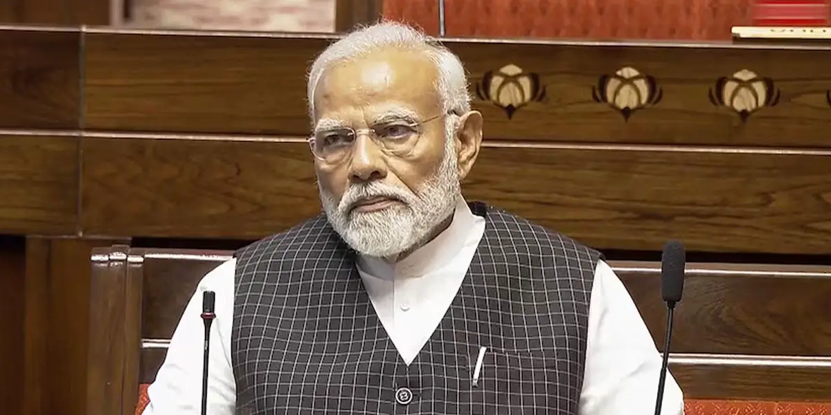যুক্তরাষ্ট্রে ভারতীয় অভিবাসী ইস্যুতে নাস্তানাবুদ মোদি