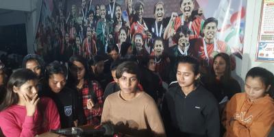 বিশেষ কমিটির প্রতিবেদন দাখিল, কী করবেন বাফুফে সভাপতি?