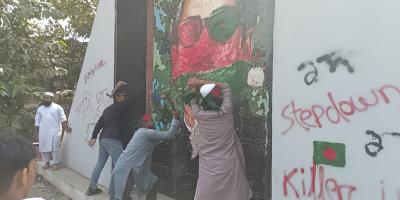 মাগুরায় শেখ মুজিবের ম্যুরাল ভাঙচুর