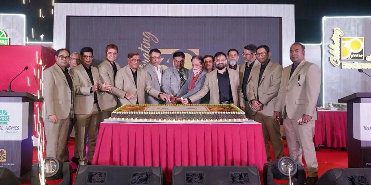ট্রপিক্যাল হোমসের ৩০ বছর পূর্তি উদযাপন এবং দেশের প্রথম ৪৫ তলা স্কাইস্ক্র্যাপার উন্মোচন