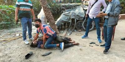 লক্ষ্মীপুরে ডাকাত রবিন গুলিবিদ্ধ অবস্থায় আটক