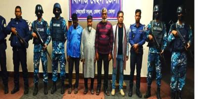 অপারেশন ডেভিল হান্ট : ভোলায় ইউপি চেয়ারম্যানসহ আটক ৪