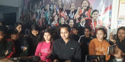 বিদ্রোহীদের বাদ দিয়েই আমিরাত সফরের দল