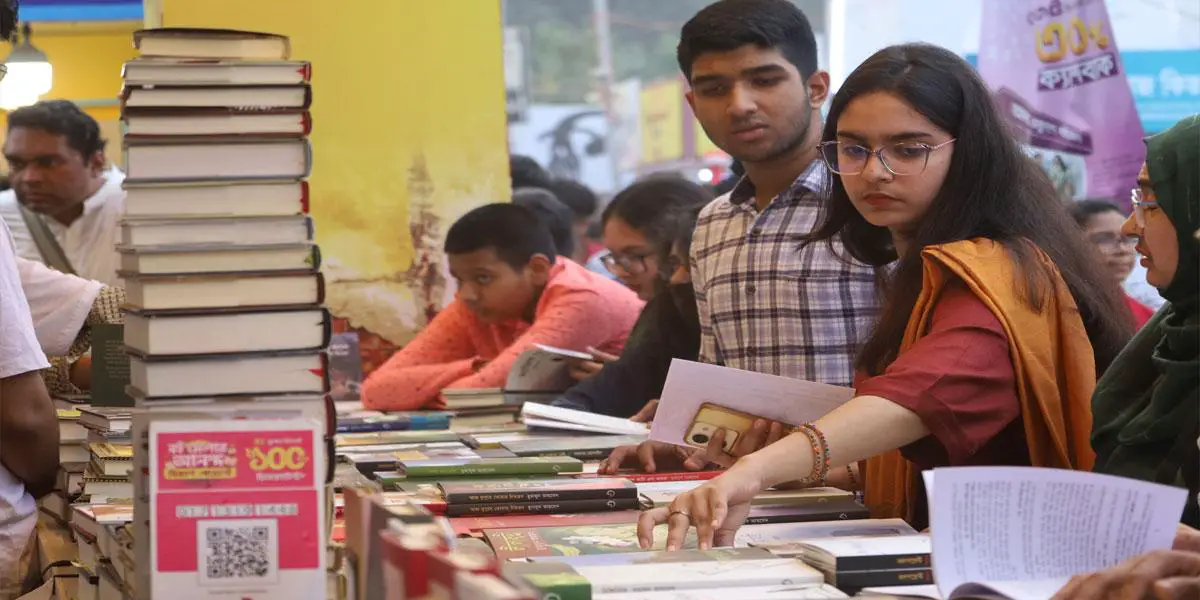 ৩২৯৯টি বই এসেছে এবারের মেলায়