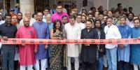 ধানমন্ডিতে আড়ং উন্মোচন করলো বিশ্বের সবচেয়ে বড় ক্রাফট স্টোর