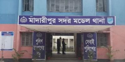 মসজিদে ঢুকে তিনজনকে হত্যার ঘটনায় মামলা, গ্রেপ্তার ৩