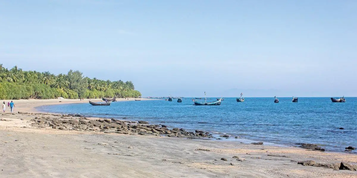 অপরূপ সৌন্দর্যে ঘেরা সেন্টমার্টিন