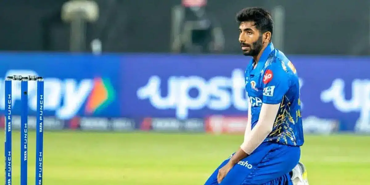 আইপিএলের শুরুতেই মাঠের বাইরে বুমরাহ