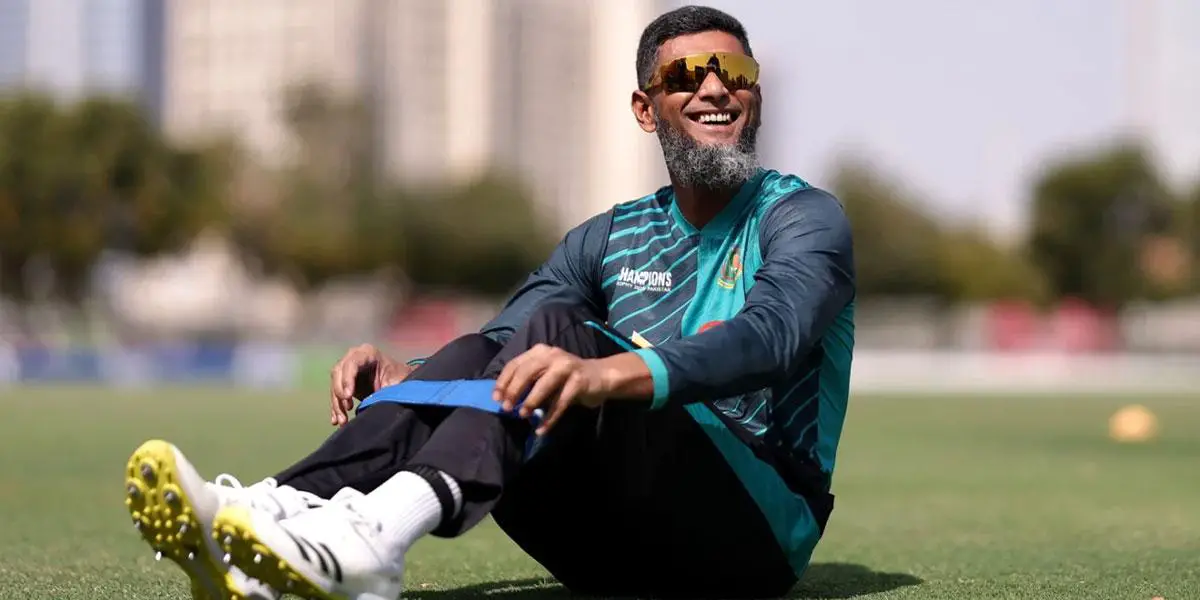 তুমি রবে নীরবে