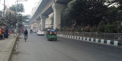দূষিত বাতাসের শহরে ঢাকা আজ দশম
