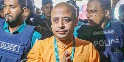 হামলা-ভাঙচুরের মামলায় চিন্ময়কে জেলগেটে জিজ্ঞাসাবাদের নির্দেশ