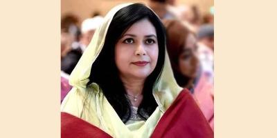 ভোটার হচ্ছেন জুবাইদা রহমান