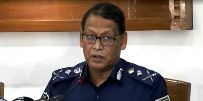 গোপালগঞ্জে প্রাণঘাতী অস্ত্র ব্যবহার করেনি পুলিশ: আইজিপি