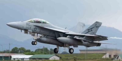 ২৪ ঘণ্টার মধ্যে বিধ্বস্ত হলো দুটি F/A-18 যুদ্ধবিমান