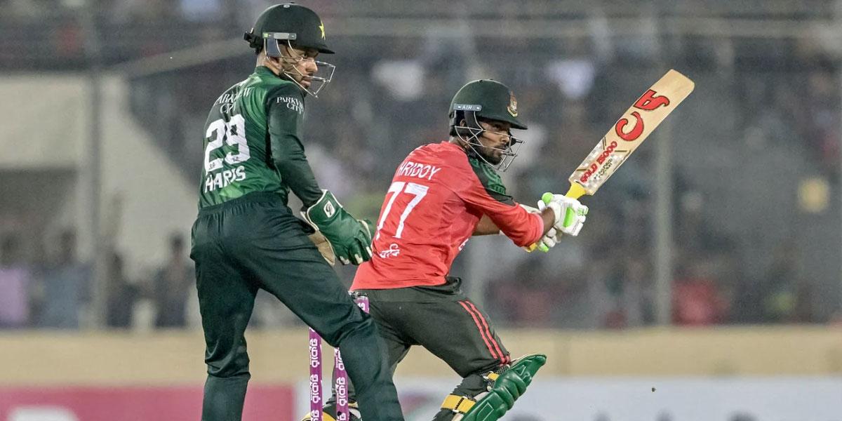 অলিখিত সেমিফাইনাল