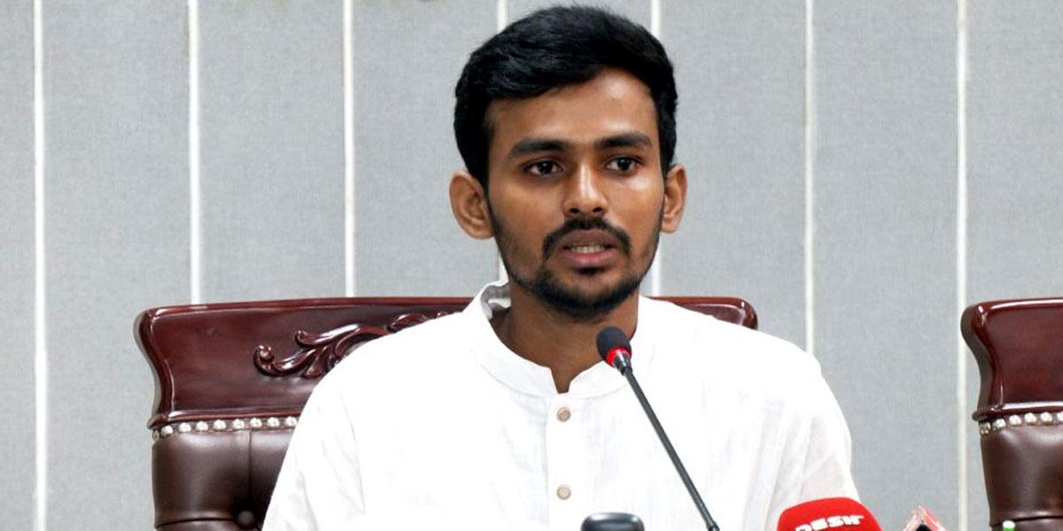পদত্যাগ নয়, নির্বাচন করার ঘোষণা দিলেন উপদেষ্টা আসিফ