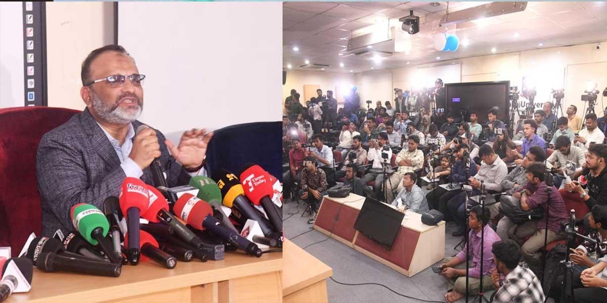 পদত্যাগ করেননি ঢাবি উপাচার্য, সংবাদে ভুল ব্যাখ্যা দেওয়া হয়েছে: জনসংযোগ দপ্তর