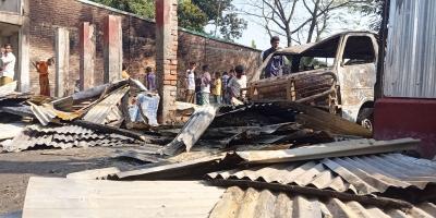 হাতিয়ায় ধানের শীষের সমর্থকের দোকানে আগুন, পুড়ে ছাই কোটি টাকার সম্পদ