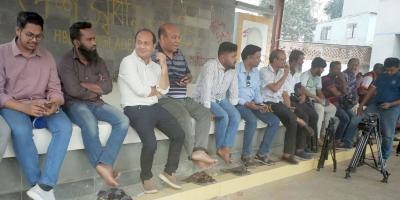 ময়মনসিংহে শিক্ষামন্ত্রীর অনুষ্ঠান বর্জন করলেন সাংবাদিকরা