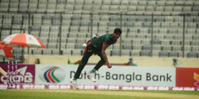 নাহিদের ফাইফারে ১৯৮ রানে অলআউট নিউজিল্যান্ড