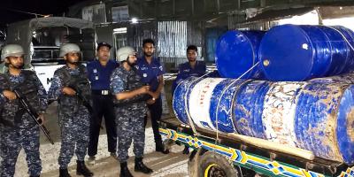 হাতিয়ায় নৌবাহিনীর অভিযানে দেড় হাজার লিটার ডিজেল জব্দ