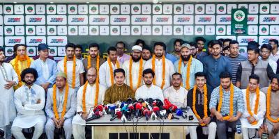 পশ্চিমবঙ্গে ‘উগ্রপন্থীরা’ ক্ষমতায় এসেছে: আসিফ মাহমুদ