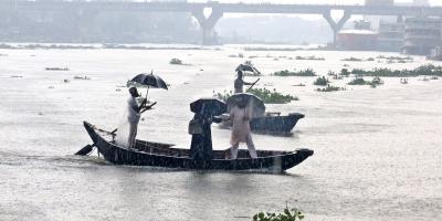 বঙ্গোপসাগরে লঘুচাপ, সারা দেশে ভারী বর্ষণের আভাস