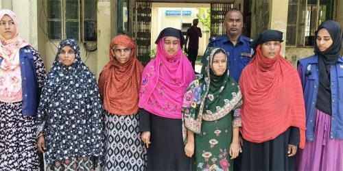 চাঁদপুরে মরিচের গুঁড়া ছিটিয়ে যুবক হত্যায় গ্রেপ্তার ৭